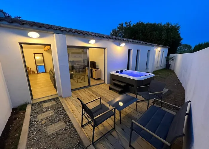 L'oasis A Bulles, Climatise Nyaraló *